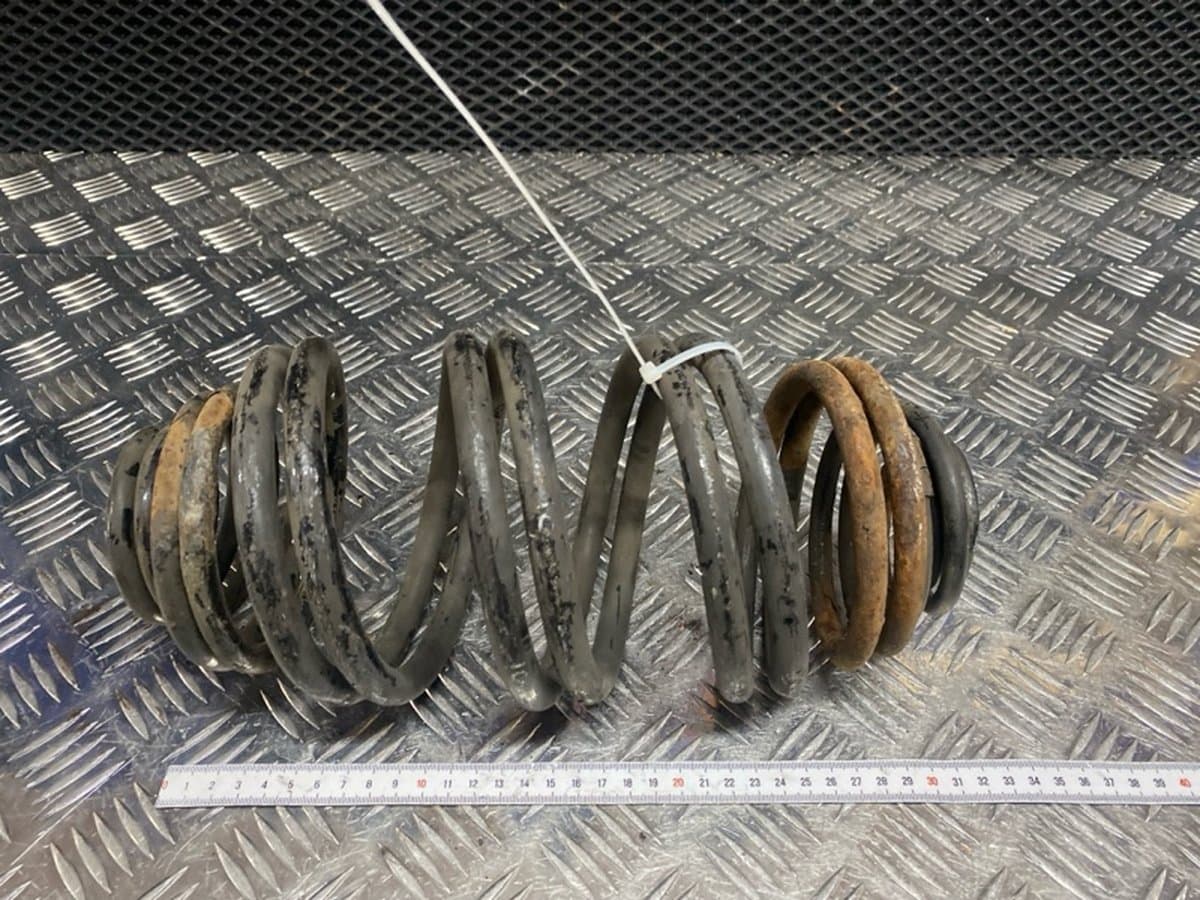 Пружина подвески
