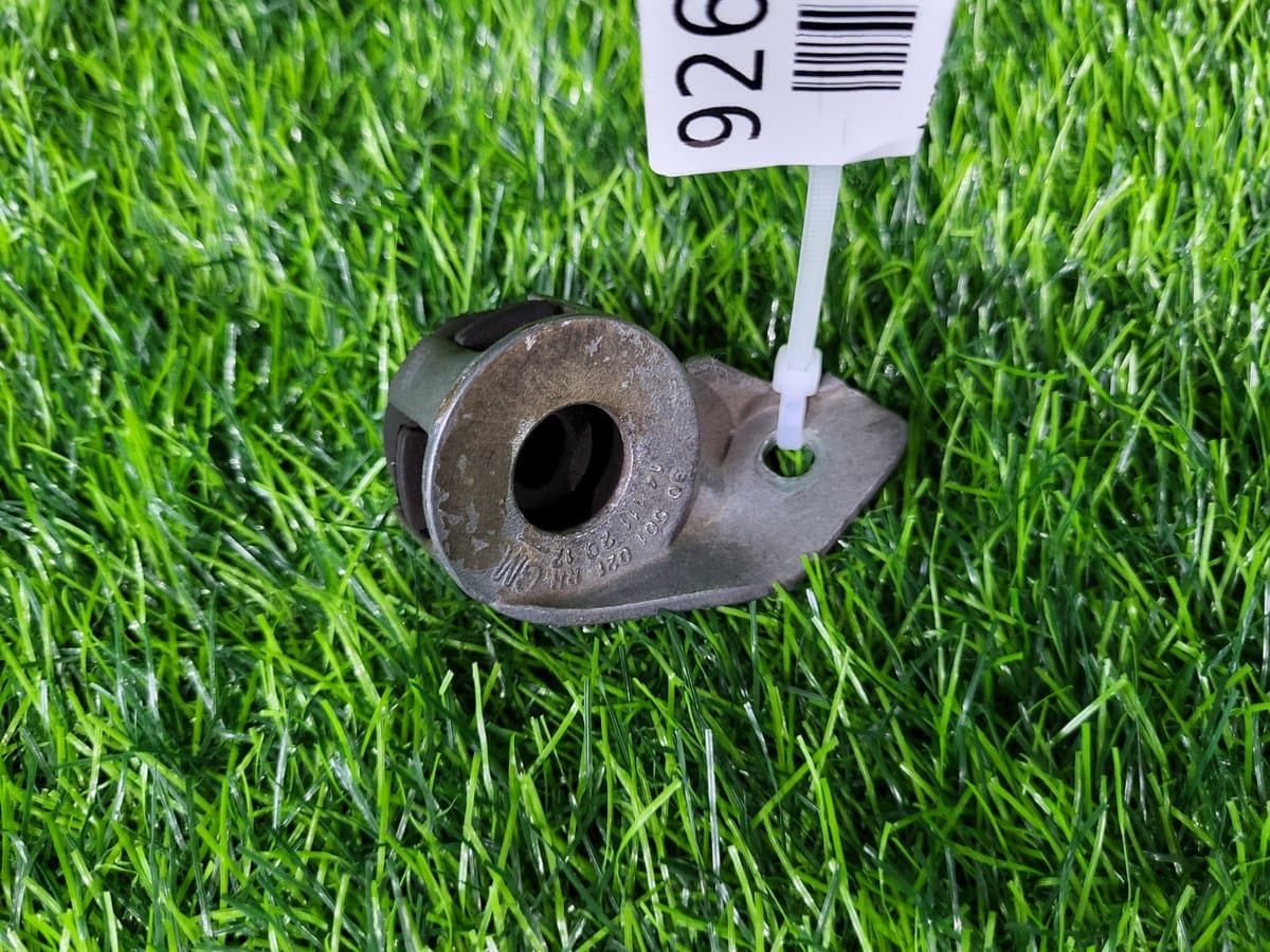 Кронштейн радиатора — фото 3
