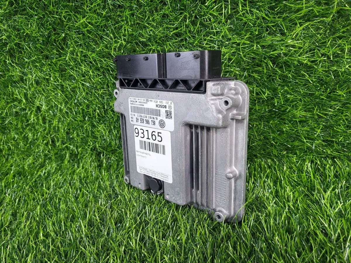 Блок управления двигателя — фото 5