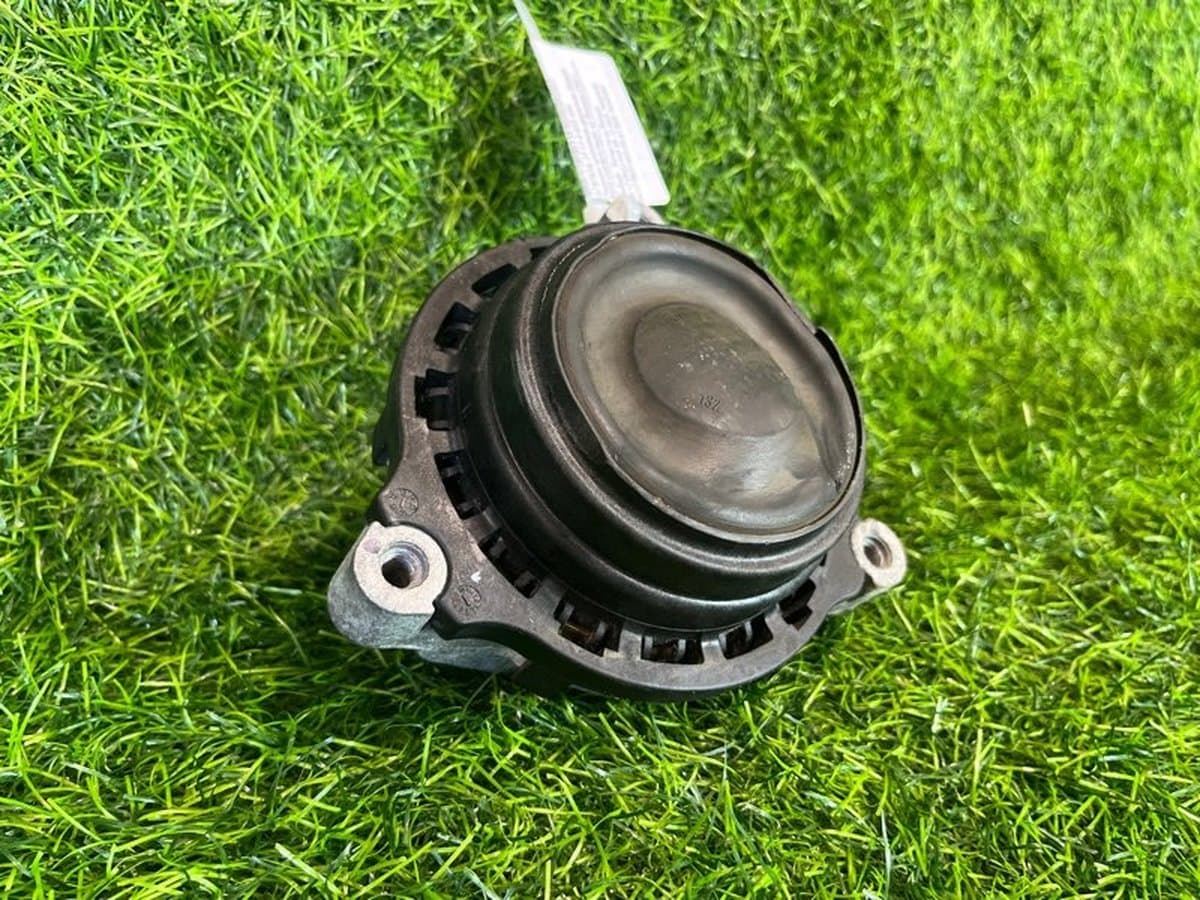 Подушка двигателя — фото 2