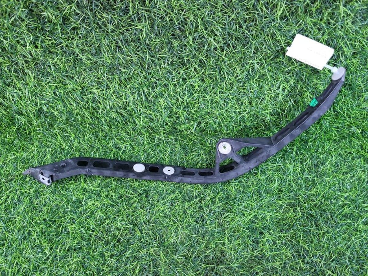 Кронштейн крепления бампера — фото 8