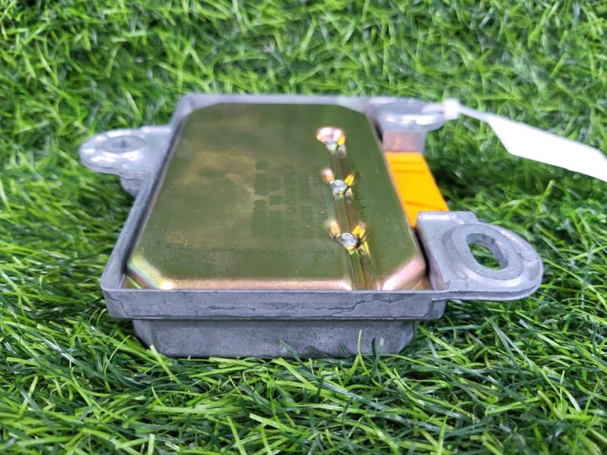 Блок управления Airbag — фото 13
