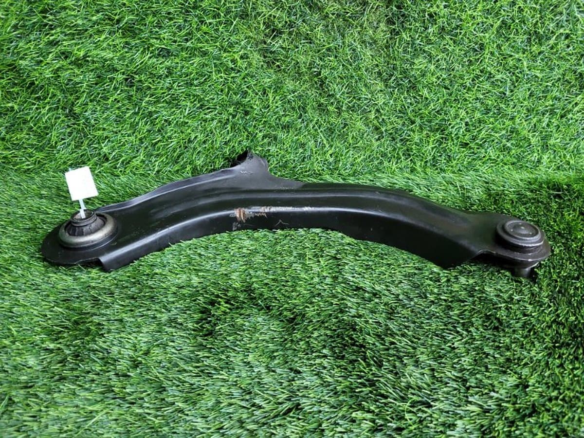 Рычаг подвески — фото 11