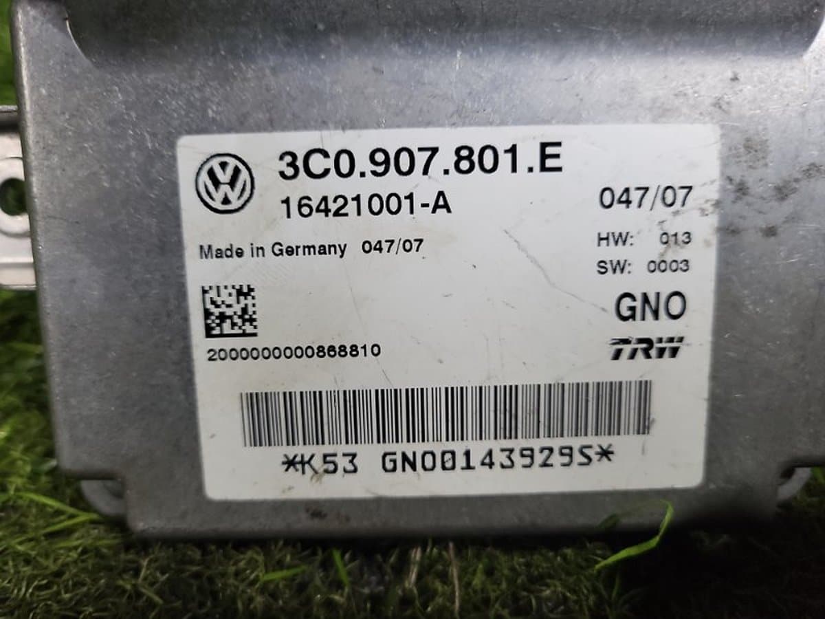 Блок управления стояночным тормозом — фото 2