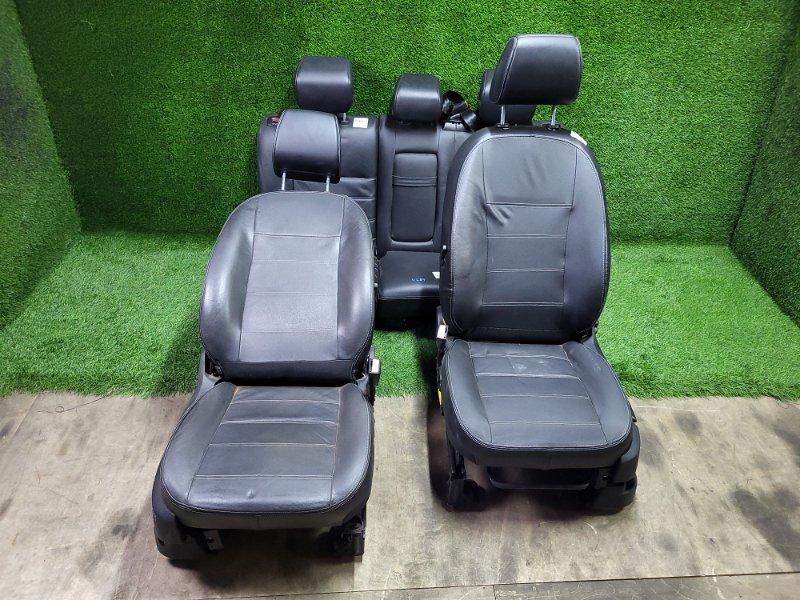 Сиденья комплект