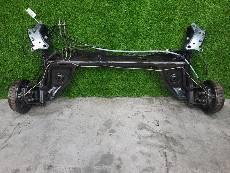 Задняя балка в сборе