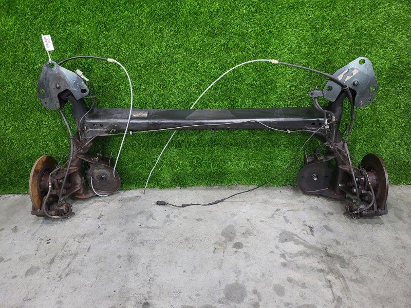 Задняя балка в сборе