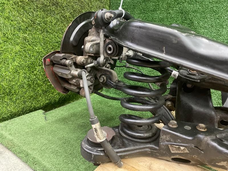 Задняя балка в сборе — фото 9