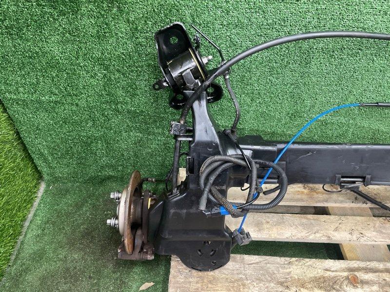 Задняя балка в сборе — фото 16