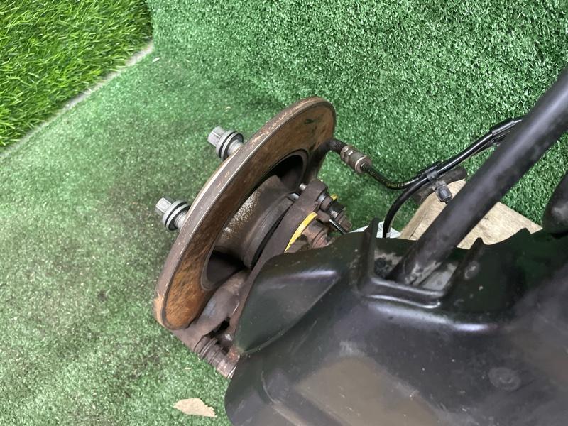 Задняя балка в сборе — фото 17