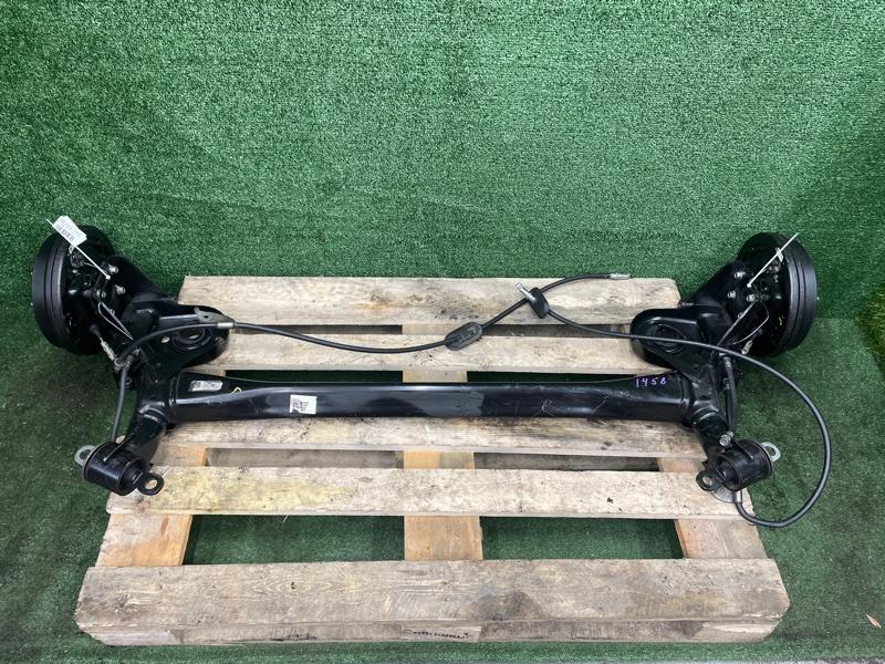 Задняя балка в сборе