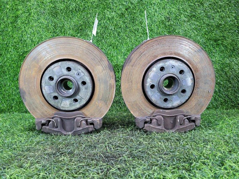 Кулак поворотный